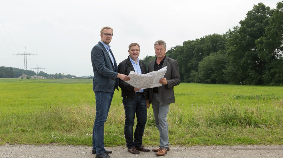 Es geht voran am Schwarzen See (v. l.): Markus Broxtermann, Guido Pott und Hubert Pohlmann. Foto: SPD Wallenhorst