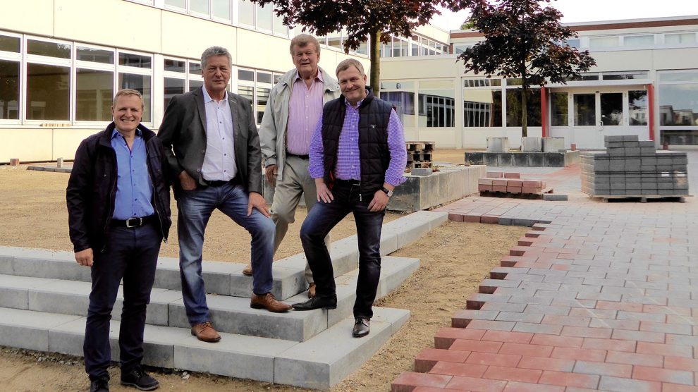 Martin Lange, Hubert Pohlmann, Alfons Schwegmann, Guido Pott (v.l.n.r.). Foto: SPD Wallenhorst