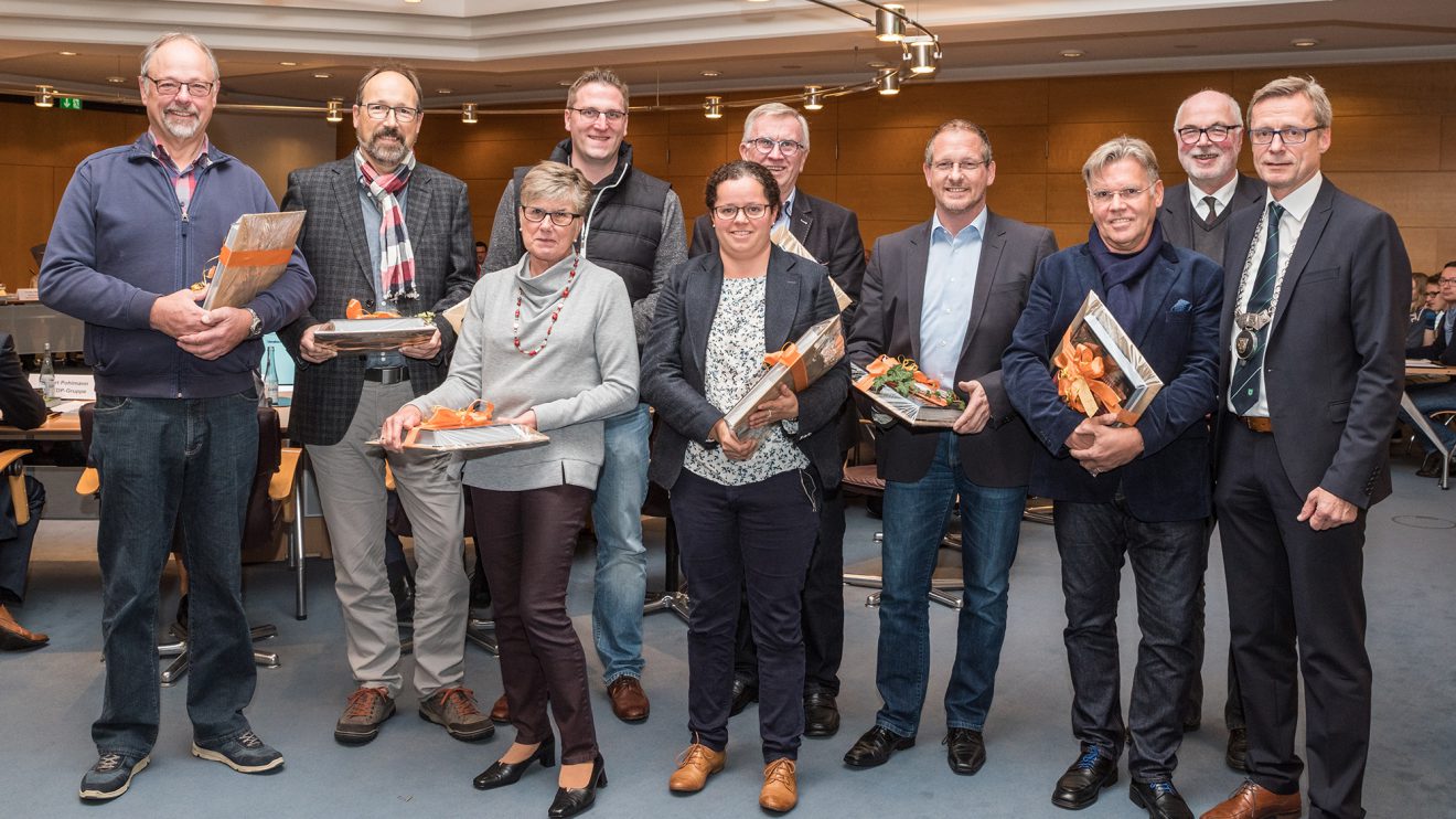 Verabschiedung der ausgeschiedenen Ratsmitglieder. Foto: Gemeinde Wallenhorst / Thomas Remme