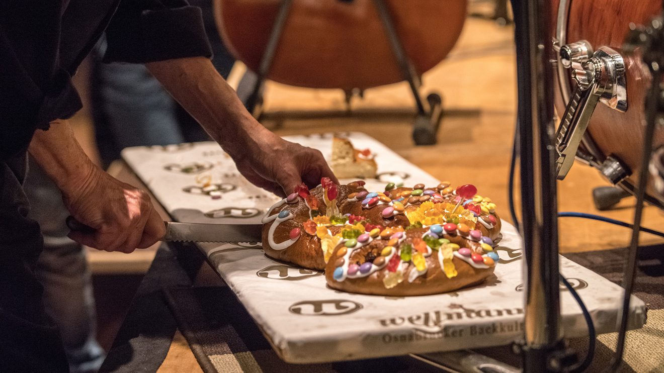 Lecker vom Bäcker: der traditionelle Stutenkerl durfte als Pausensnack nicht fehlen. Foto: Gemeinde Wallenhorst / Thomas Remme