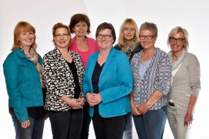 Die Veranstalterinnen (von links): Andrea Kreft, Katja Weber-Khan, Andrea Kalinsky, Monika Schulte, Dagmar Lösche-Meier, Irene Wellmann und Marion Plogmann. Foto: Hermann Pentermann