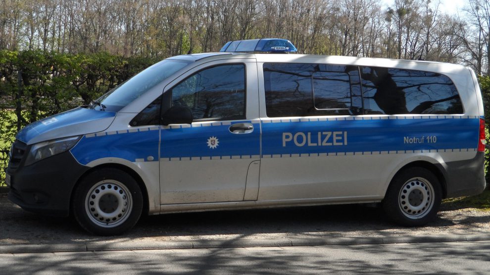 Die Polizei im Einsatz. Symbolfoto: Pixabay / Zorro4