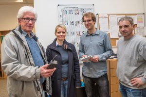 Untersuchten das Schulgebäude in Lechtingen: Hubert Grobecker, Sarah Gaubitz, Stefan Sprenger und Michael Fähmel. Foto: Thomas Remme