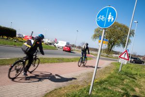 Eine einheitliche Verkehrsführung in den Kreisverkehren steht ganz oben auf der Wunschliste der Wallenhorster Radfahrer. Foto: Thomas Remme