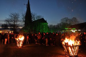 Die Wallenhorster Hanse und die Freiwillige Feuerwehr laden zum Osterfeuer vor dem Gasthof zur Post ein. Foto: Wallenhorster Hanse