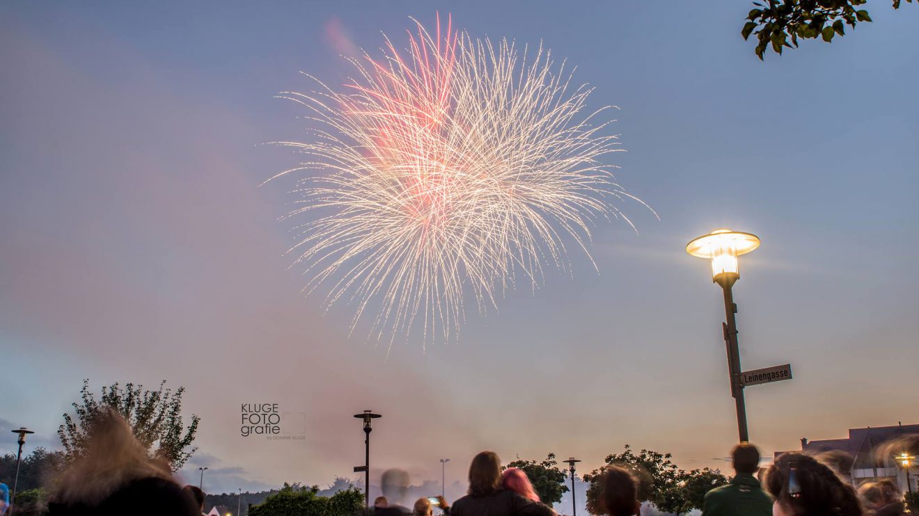 Ein tolles Feuerwerk gab es zum großen Jubiläum der 50. Wallenhorster Klib am Freitagabend. Fotos: KLUGE fotografie