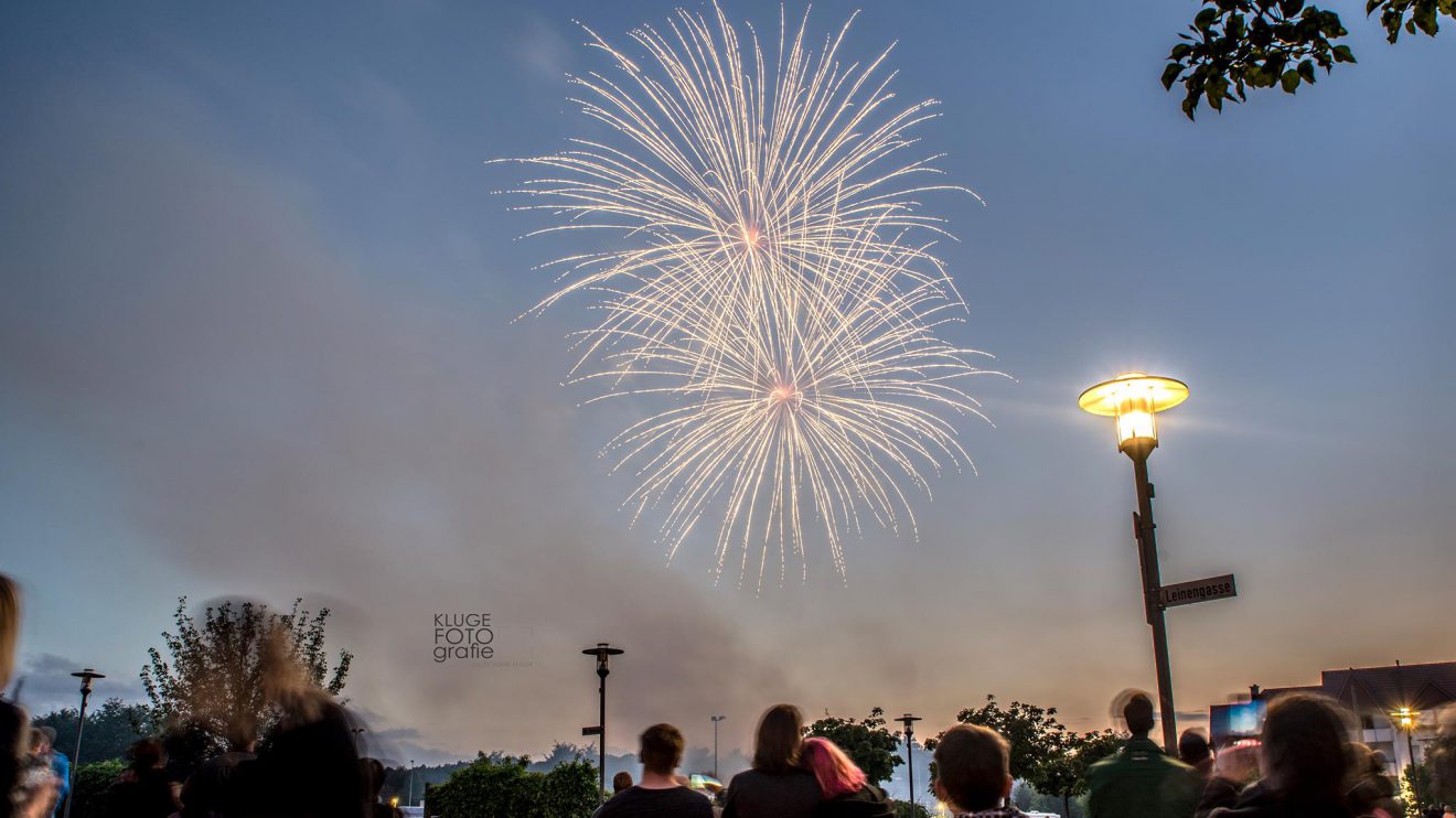 Ein tolles Feuerwerk gab es zum großen Jubiläum der 50. Wallenhorster Klib am Freitagabend. Fotos: KLUGE fotografie