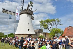 Großer Andrang und Begeisterung herrschte auch auf dem vergangenen Mühlenmarkt an der Lechtinger Windmühle. Foto: Windmühle Lechtingen e.V.