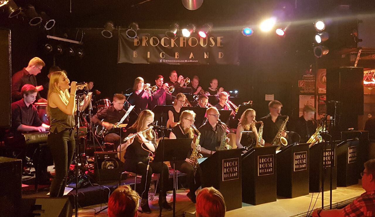 Gegründet im Hollager Ortsteil Brockhausen und heute noch fest verwurzelt in der Gemeinde Wallenhorst: die Brockhouse Big Band.