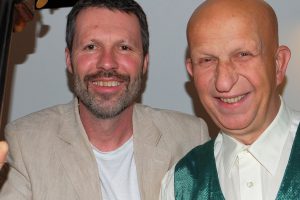 Musiker Guido Jäger und Schauspieler Kai Helm präsentieren die Kurzgeschichten "So zärtlich war Suleyken" von Siegfried Lenz als szenische Lesung mit Musik. Foto: Inger Mustelin