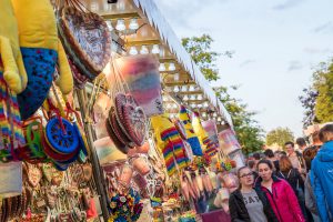 Die Wallenhorster Klib – die Kirmes mit Flair im Osnabrücker Land – bietet Kirmesvergnügen für die ganze Familie. Foto: Thomas Remme / Gemeinde Wallenhorst