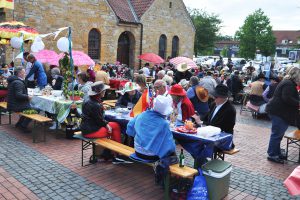 Das 2. Wallenhorster Bürgerdinner überzeugte mit vielen kulinarische Überraschungen und noch mehr kreativen Ideen. Foto: Konsequent PR