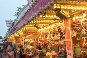 Buntes Treiben auf der Wallenhorster Klib und in den Geschäften der Gemeinde. Foto: Rothermundt / Wallenhorster.de