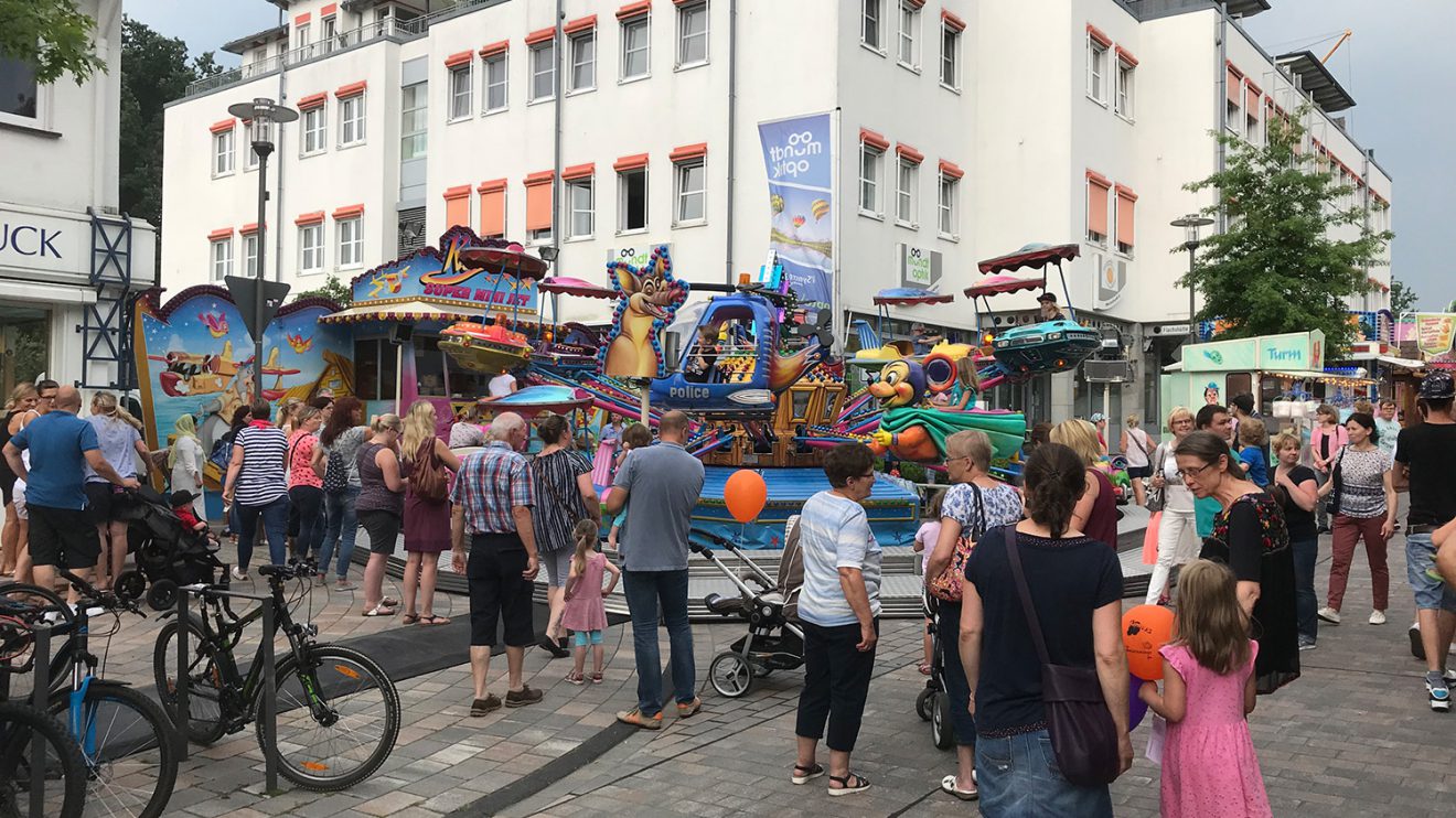 Buntes Treiben am Freitagnachmittag auf der Wallenhorster Klib 2018. Foto: Wallenhorster.de