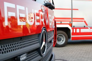 Die Feuerwehr im Einsatz. Symbolfoto: Pixabay / lukasbecker