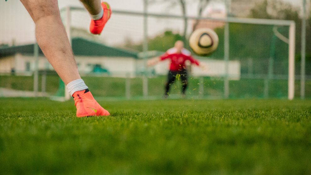 Mehr Bewegung für Kinder: Kostenlose Ballschulstunden für Drei- bis Zehnjährige in Wallenhorst. Symbolfoto: Pixabay / flooy