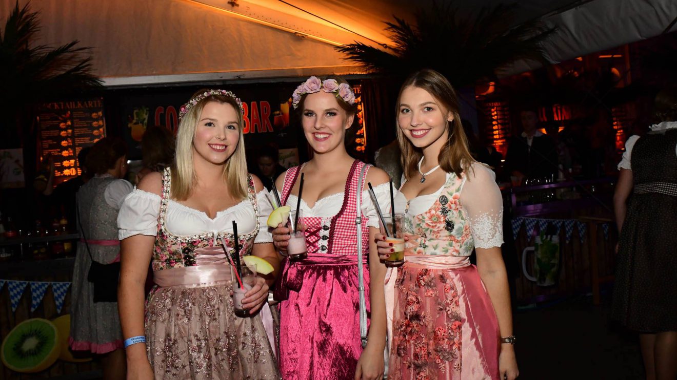 Kräftig gefeiert wurde auf dem 18. Hollager Oktoberfest auch am Samstag, 27. Oktober 2018. Foto: Kolpingsfamilie Hollage