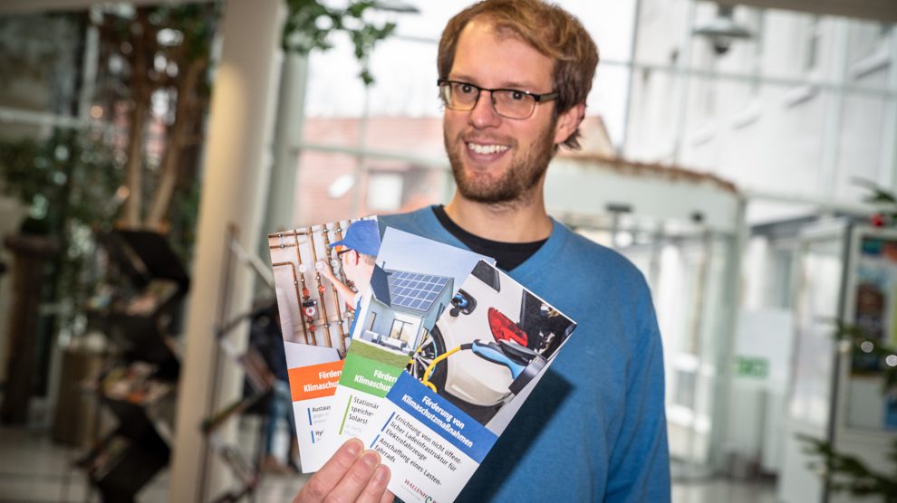 Stefan Sprenger gibt einen Überblick über das Förderprogramm für Klimaschutzmaßnahmen. Foto: Thomas Remme