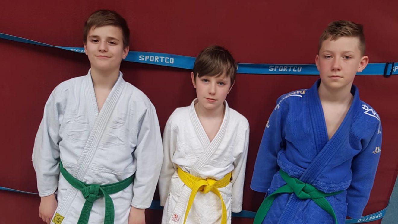 Die u15 Judoka beim „Löwen Pokal“. Foto: Blau-Weiss Hollage