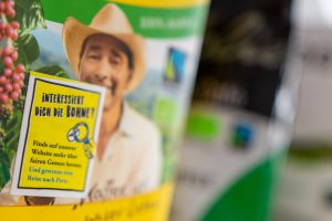 Das Interesse an der Bohne und anderen Produkten sowie ihren Produktions- und Handelsbedingungen möchte die Arbeitsgruppe Fairtrade in Wallenhorst wecken. Foto: André Thöle