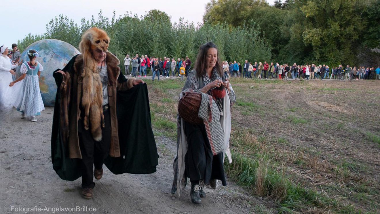 Eindrücke vom Theaterfestival „Rulle vorwärts“. Foto: Angela von Brill