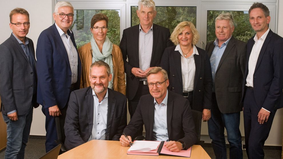 Wollen gemeinsam mehr erreichen: Olaf Lietzke, Reinhard Scholz, Claudia Broxtermann, Heiner Pahlmann, Dagmar Bahlo, Thomas Große-Johannböcke und Jürgen Brüggemann (hinten von links) sowie Jörg Dorrach und Otto Steinkamp (vorne von links). Foto: Michael Münch