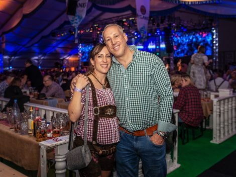 Beste Stimmung beim Hollager Oktoberfest 2019. Foto: Dominik Kluge für Wallenhorster.de