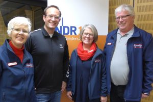 Von links: Dorothee Hoffmann, Sören Oelrichs, Marion Müssen und Klaus Schmitz. Foto: NDR 1 Niedersachsen