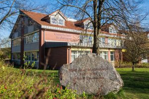 Die Anmeldungen für das Schuljahr 2021/2022 nehmen die Wallenhorster Grundschulen – hier die Grundschule Lechtingen – am 13. und 14. Mai entgegen. Foto: Thomas Remme / Gemeinde Wallenhorst