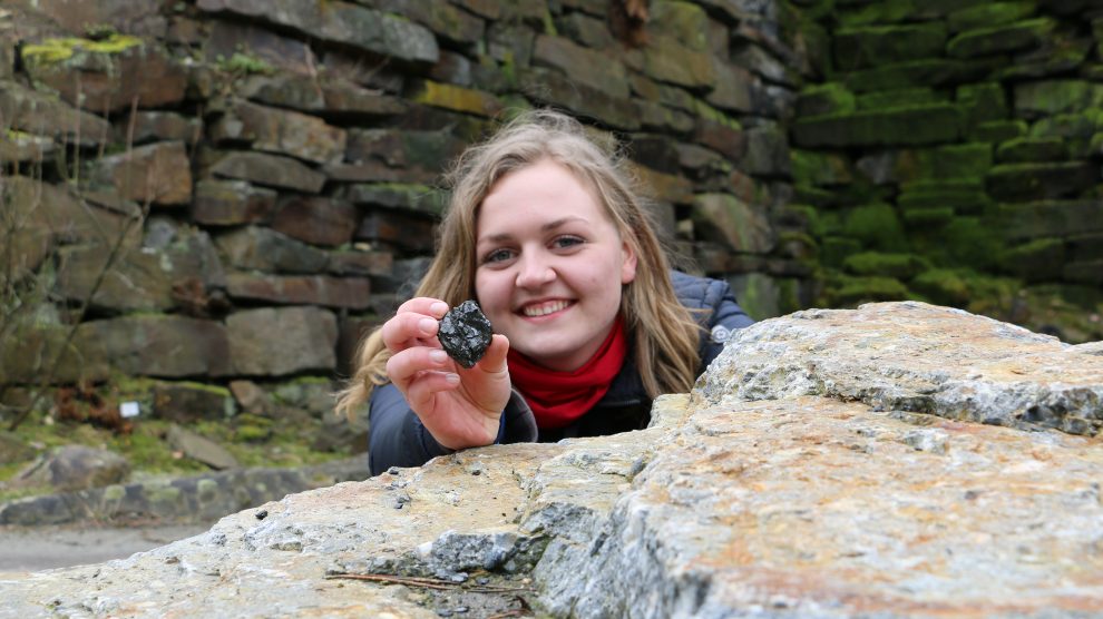 Antonia Hagedorn ist die aktuelle Bundesfreiwilligendienstlerin im Natur- und Geopark TERRA.vita. Foto: TERRA.vita/Melanie Schnieders