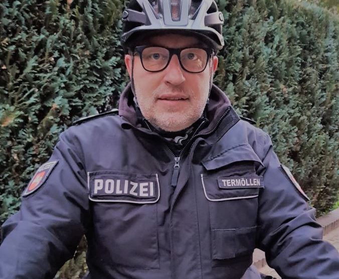 Thomas Termöllen ist seit Anfang Oktober als Kontaktbeamter (KOB) im Einsatz. Foto: Polizei Bramsche