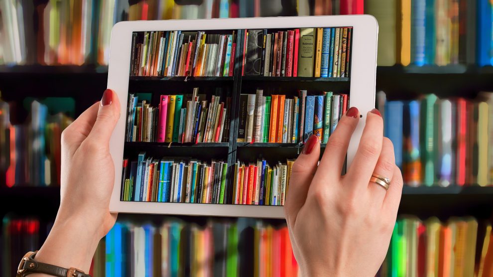 Die Ruller Bücherei startet einen Lieferservice. Medien können online vorbestellt werden. Symbolfoto: Gerd Altmann / Pixabay
