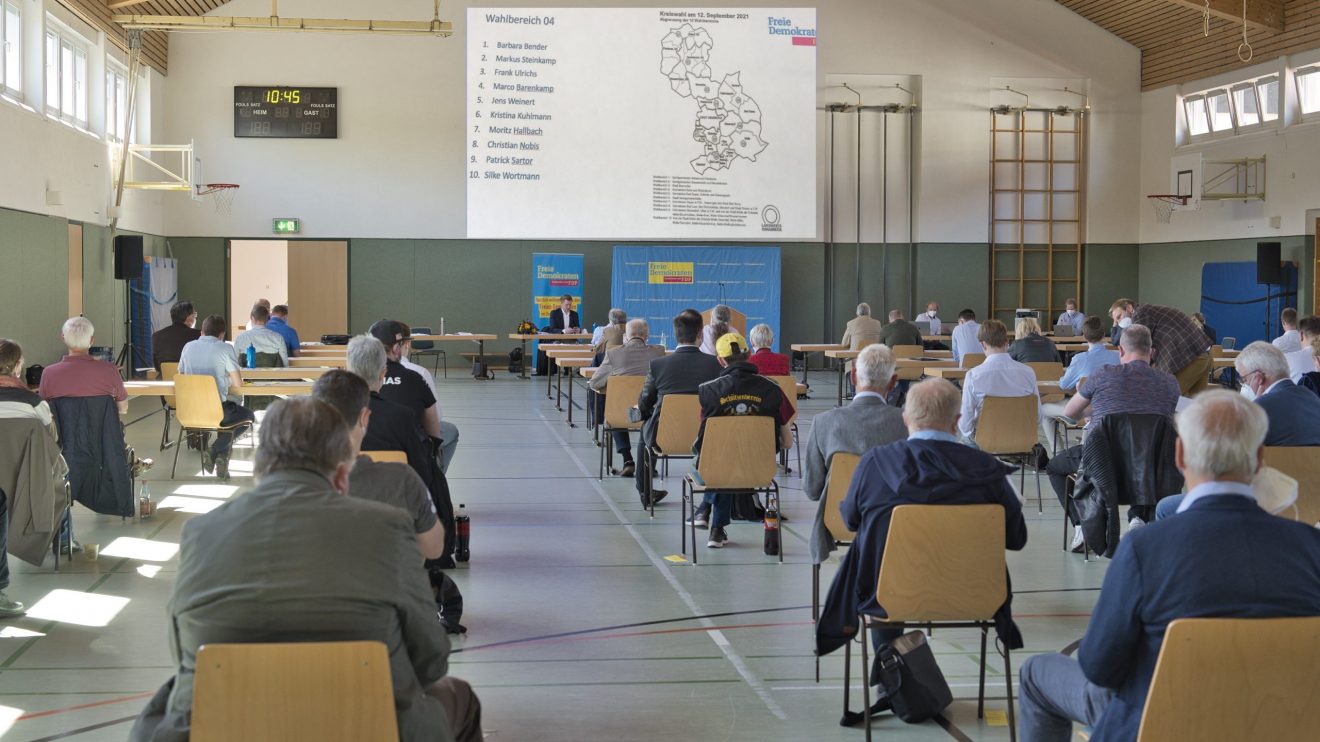 Trotz Corona gut besucht: Die Aufstellungsversammlung. Foto: Domenic Schlinge – Foto Oger