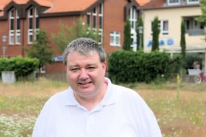 Holger Pellmann auf der Grünen Wiese in Wallenhorst. Foto: CDU Wallenhorst