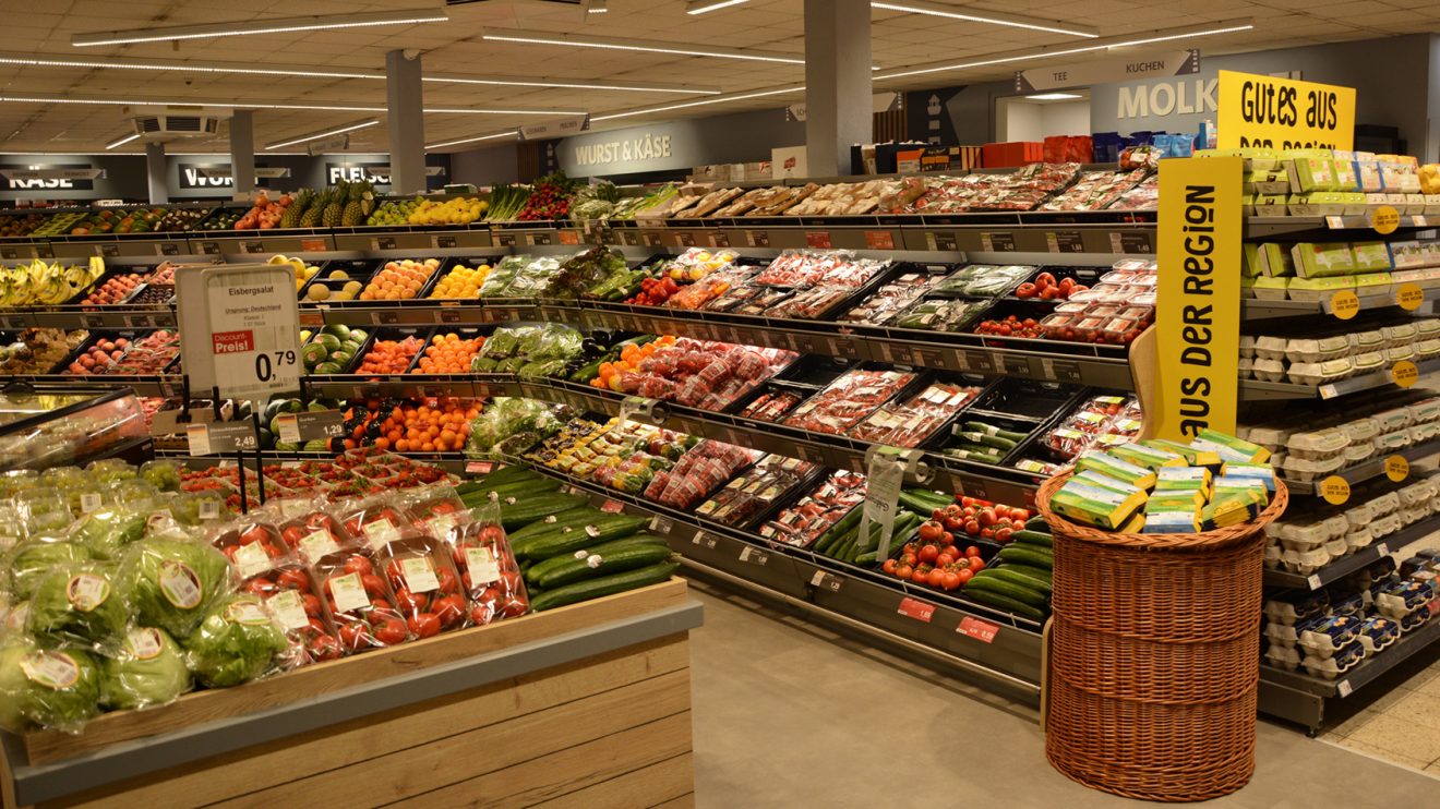 Jetzt können sich Kunden vom umfangreichen Obst- und Gemüseangebot begeistern lassen. Foto: Bünting Unternehmensgruppe