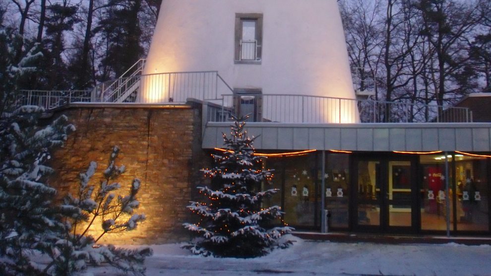 Die Hollager Mühle wird in diesem Jahr ausnahmsweise der Ort für den Wallenhorster Weihnachtsmarkt sein. Foto: Andreas Thünker