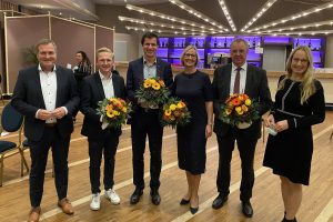 Guido Pott (stellv. Kreistagsvorsitzender), Michael Lührmann (stellv. Landrat), Dr. André Berghegger (Kreistagsvorsitzender), Christiane Rottmann (stellv. Landrätin), Werner Lager (stellv. Landrat), Anna Kebschull (Landrätin), von links nach rechts. Foto: SPD Wallenhorst