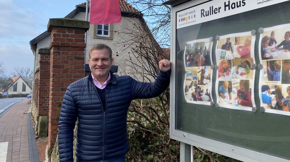 Guido Pott freut sich über die erneute Unterstützung des Landes für das Ruller Haus. Foto: Hendrik Chmiel (Büro Guido Pott)