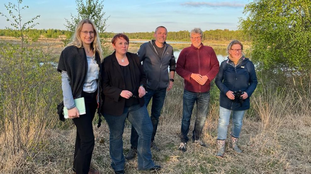 A. Kebschull (Landrätin), M. Guth, C. Kanke, R. Kavermann, E. Akkermann (alle Kreistagsmitglieder; Bündnis 90 /Die Grünen). Foto: E. Akkermann