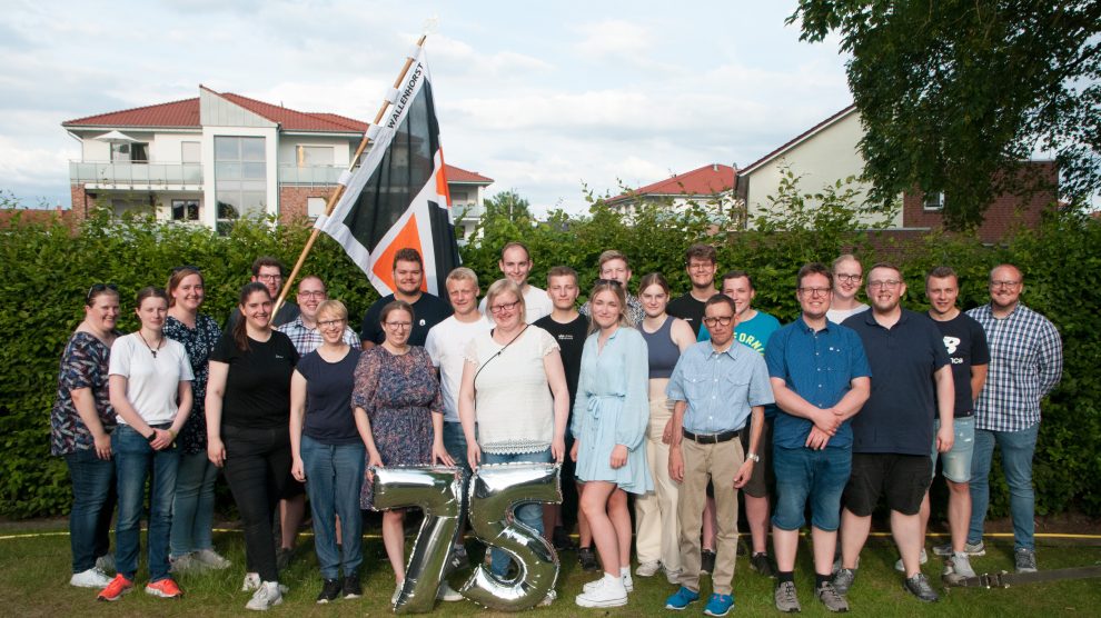 Die Kolpingjugend lud zur Festmesse und anschließenden Feier in „Pastors Garten“ hinter der Pfarrei in Wallenhorst ein. Foto: Kolpingjugend Wallenhorst