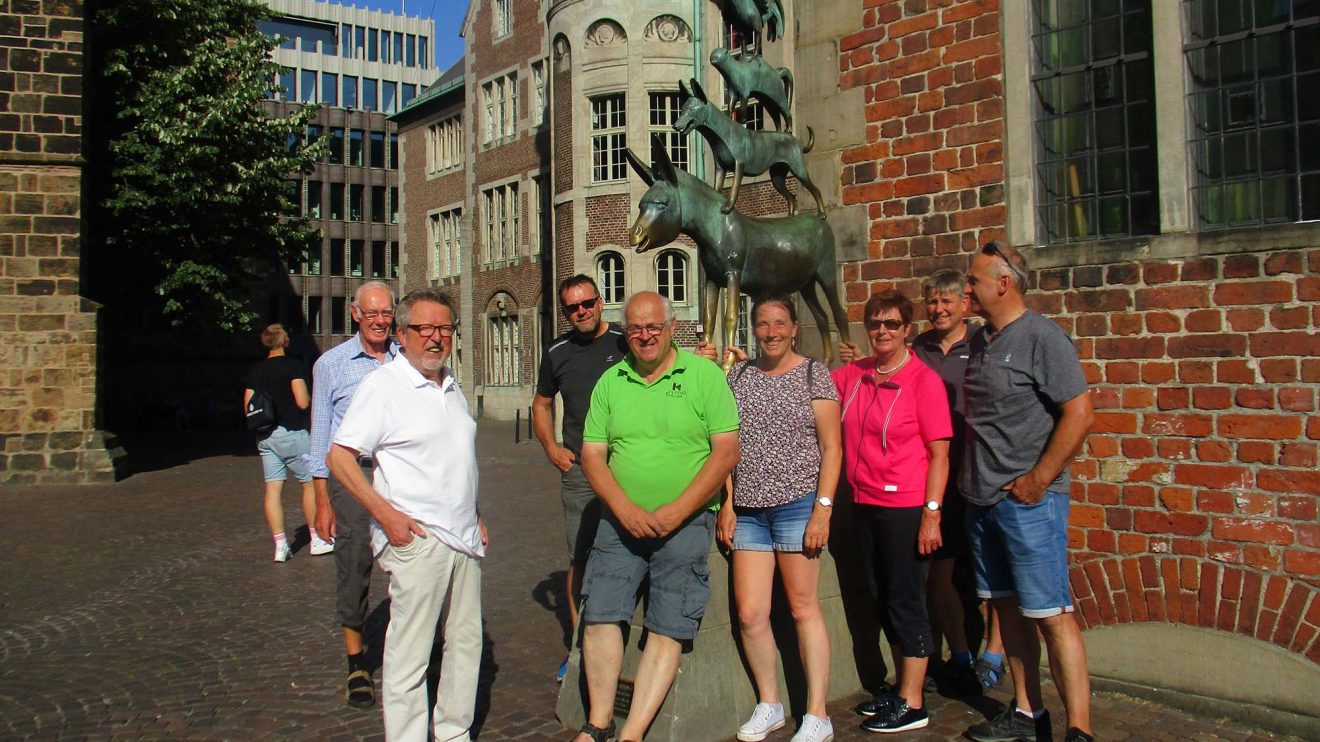 Eindrücke von der familiären Sommerradtour. Foto: Kolpingsfamilie Hollage