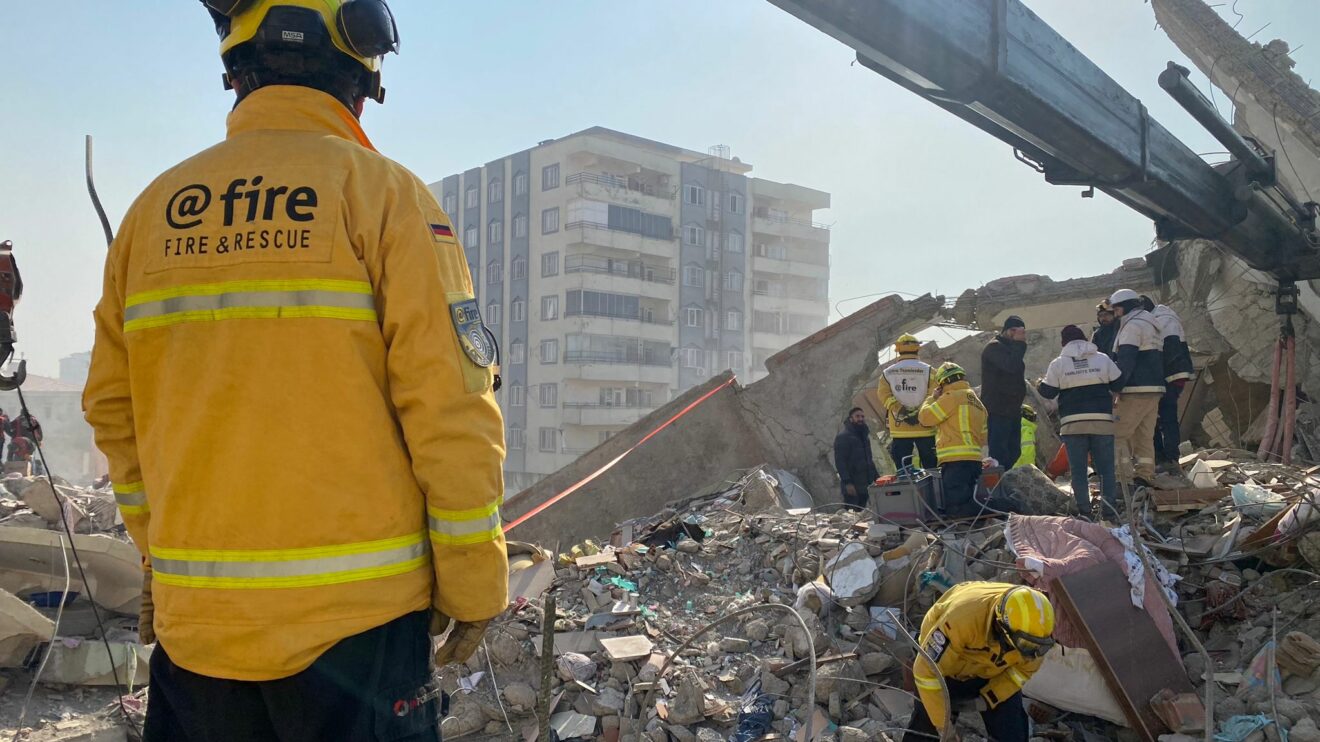 Das Team von @fire - Internationaler Katastrophenschutz Deutschland e. V. im Einsatz in der Türkei nach dem schweren Erdbeben. Foto: @fire