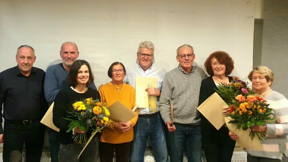 Jürgen Czirpek, Thomas & Andrea Burlage, Marianne & Herbert Placke, Martin Süllow, Karin Hoffmann, Renate Riehemann (von links nach rechts). Foto: TSV Wallenhorst