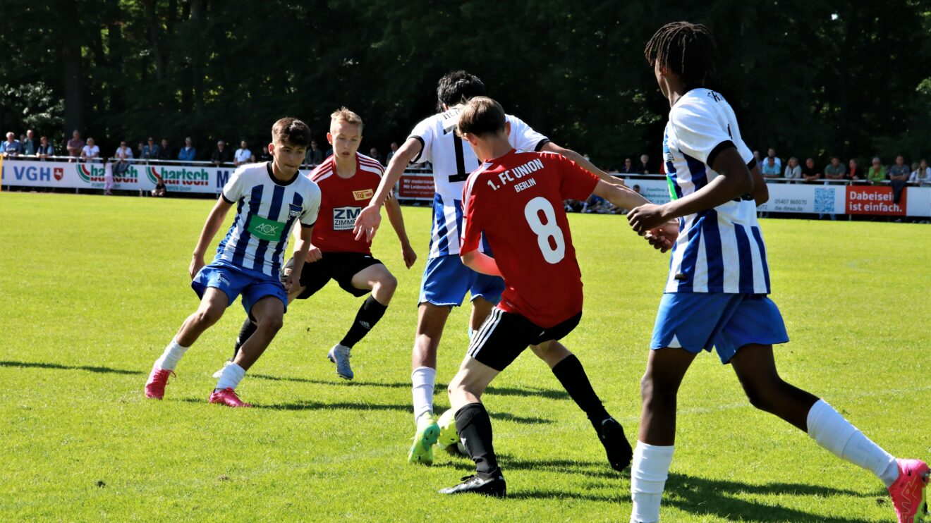 Eindrücke vom 37. Internationalen Pfingstcup in Hollage. Foto: Marc Dallmöller / md-foto.com