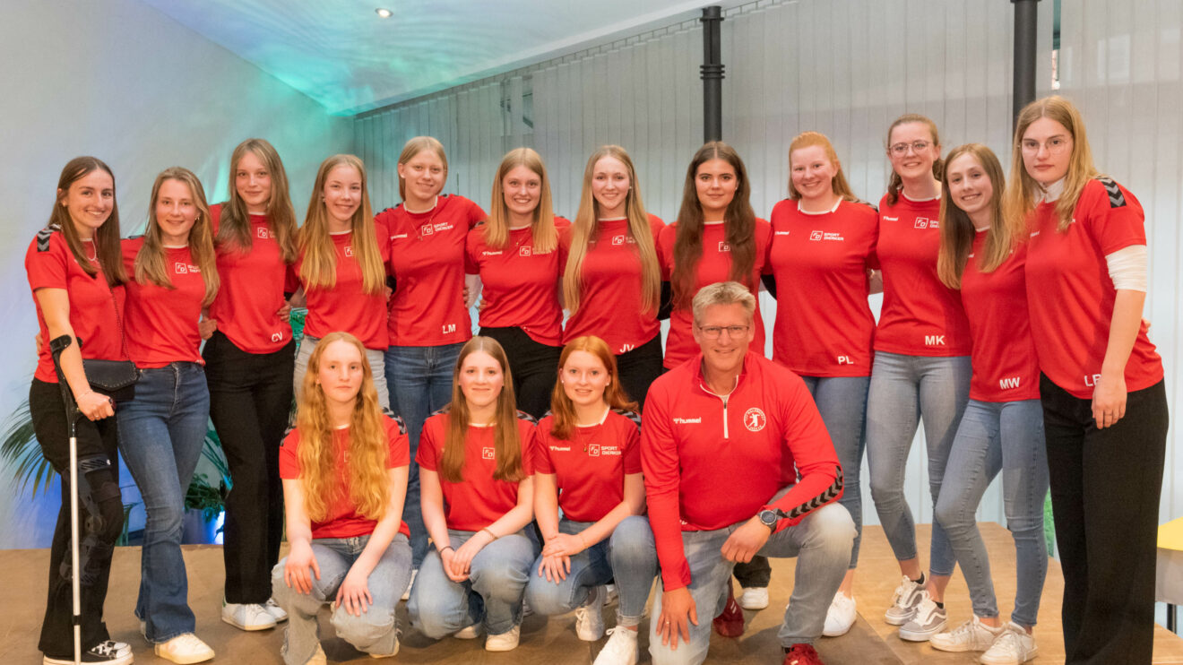 Platz 1 in der Kategorie Mannschaften: Die A-Jugend der Handballdamen des TSV Wallenhorst. Foto: André Thöle / Gemeinde Wallenhorst