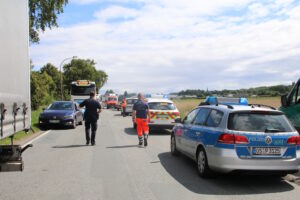 Auf der Hansastraße in Wallenhorst touchierten Freitagmittag ein Transporter und ein Lkw miteinander. Foto: Marc Dallmöller / md-foto.com