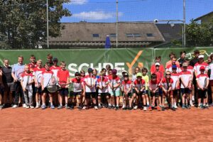 17 Jugendmannschaften starteten in diesem Frühjahr in die Punktspielsaison im Tennis des TSV Wallenhorst. Foto: TSV Wallenhorst