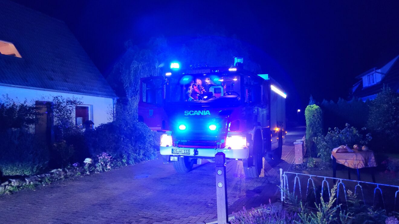 Die Feuerwehr Wallenhorst im Einsatz an der Marienstraße. Foto: Marc Dallmöller / md-foto.com