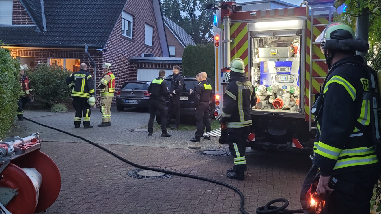 Einsatz der Feuerwehr an der Köpenicker Straße in Wallenhorst. Foto: Marc Dallmöller / md-foto.com