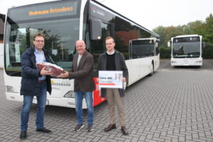 Jörg Schneider, Andreas Hedemann und Felix Hedemann (v.l.n.r.). Foto: VOS